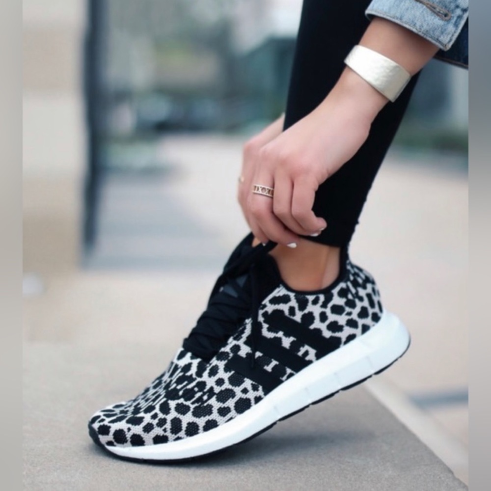 adidas Originals Women's Swift Run Shoes- Brand New With Tags And Original Box